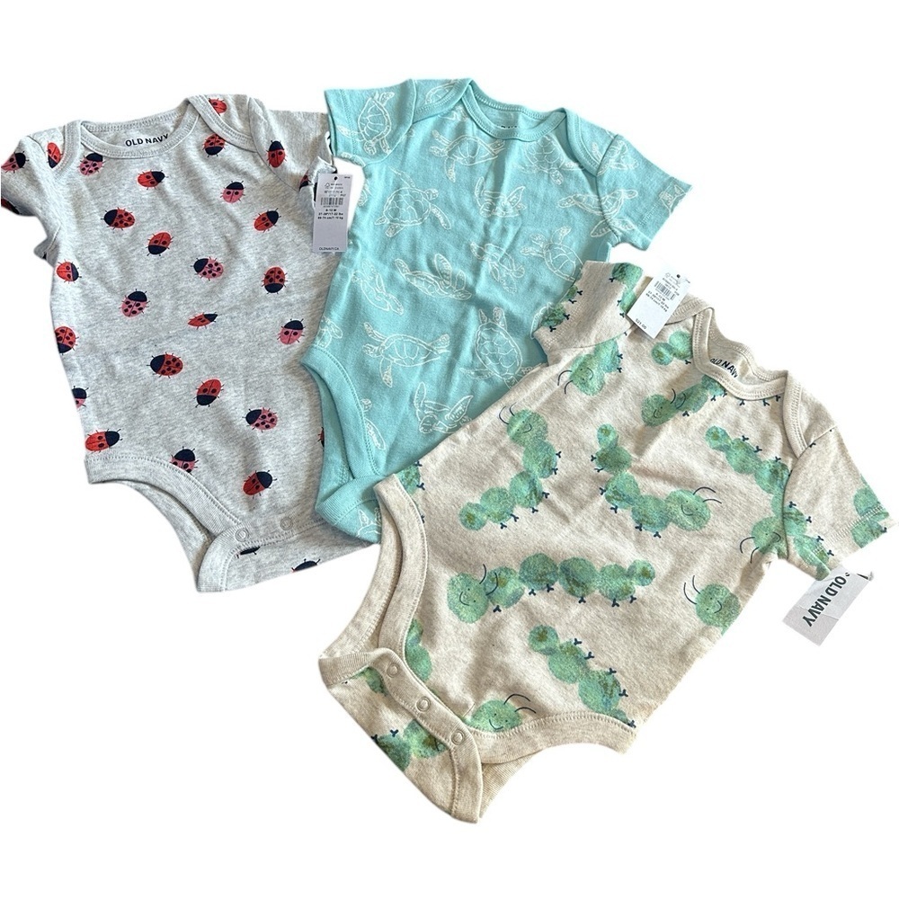 Old Navy 3 pk Onesies, snaps on crotch, all NWTS size 6-12 months,